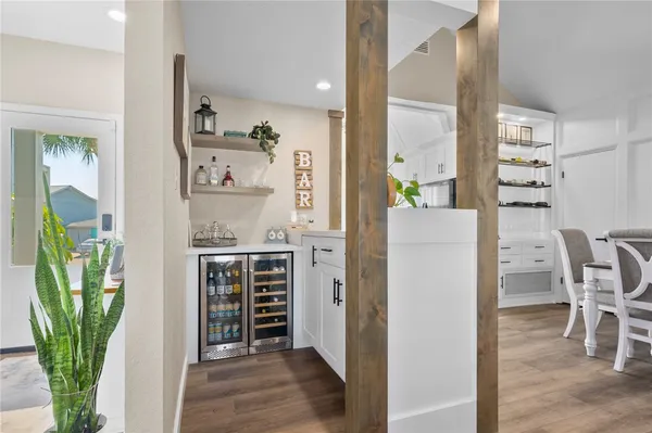 $975,000 | 3 Pelican Drive, Rockport, TX 78382