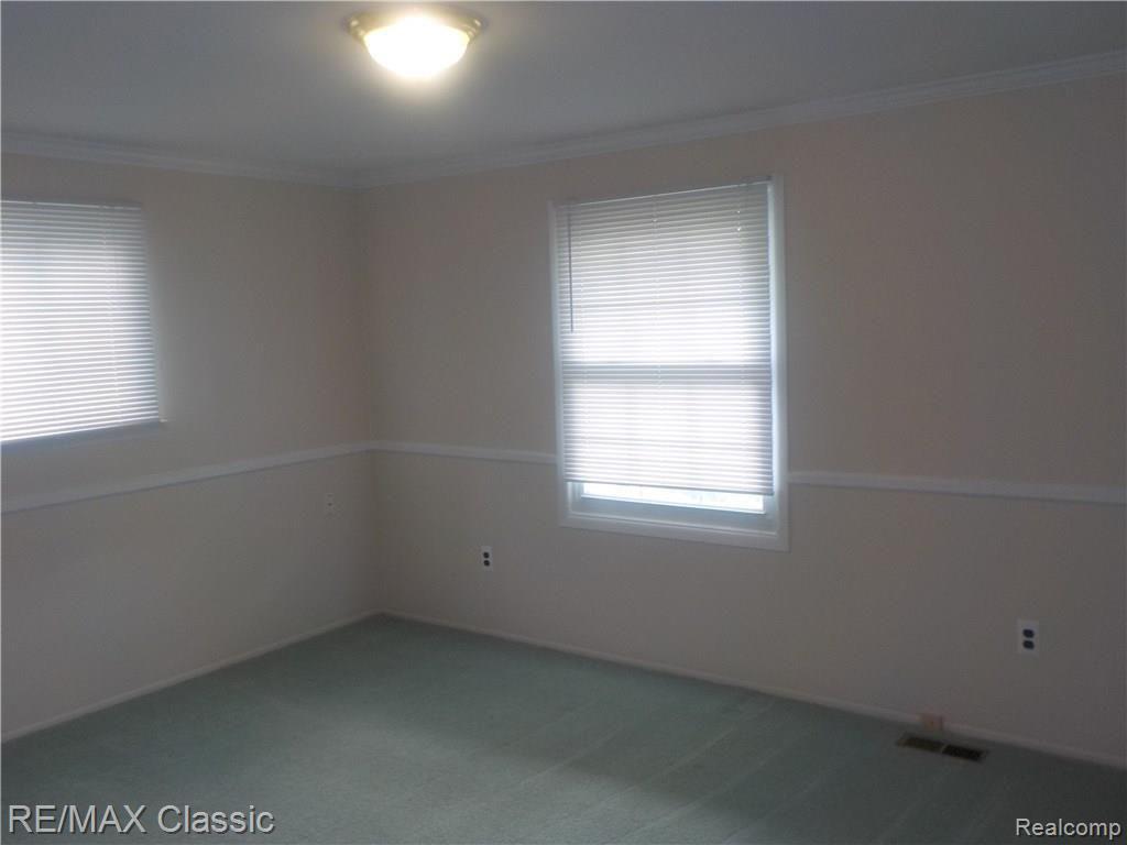 35797 Smithfield Road Farmington, MI 48335 - Photo 19 of 21