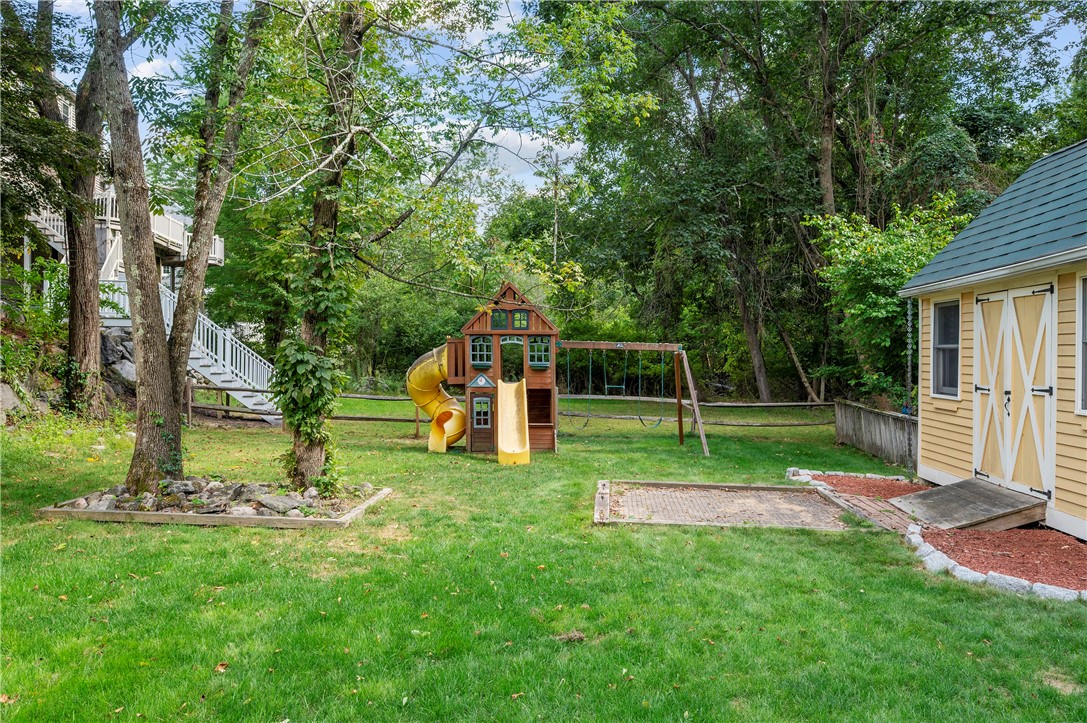 26 Mashie Road Cumberland, RI 02864 - Photo 38 of 40 Gallery Image 38