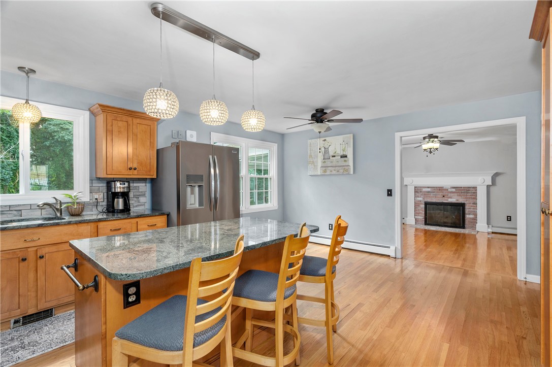 26 Mashie Road Cumberland, RI 02864 - Photo 4 of 40 Gallery Image 4