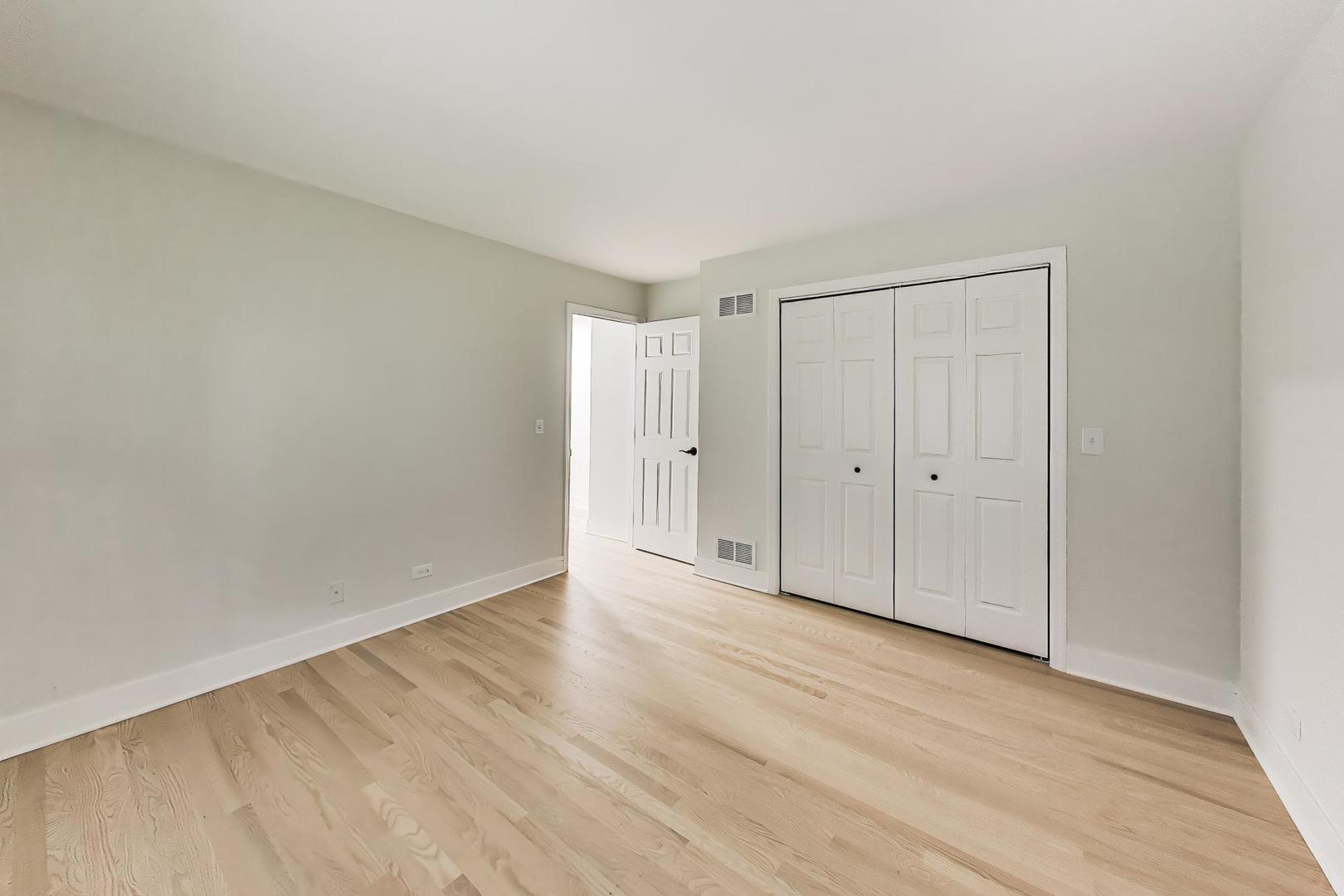 251 Perth Road Cary, IL 60013 - Photo 14 of 20