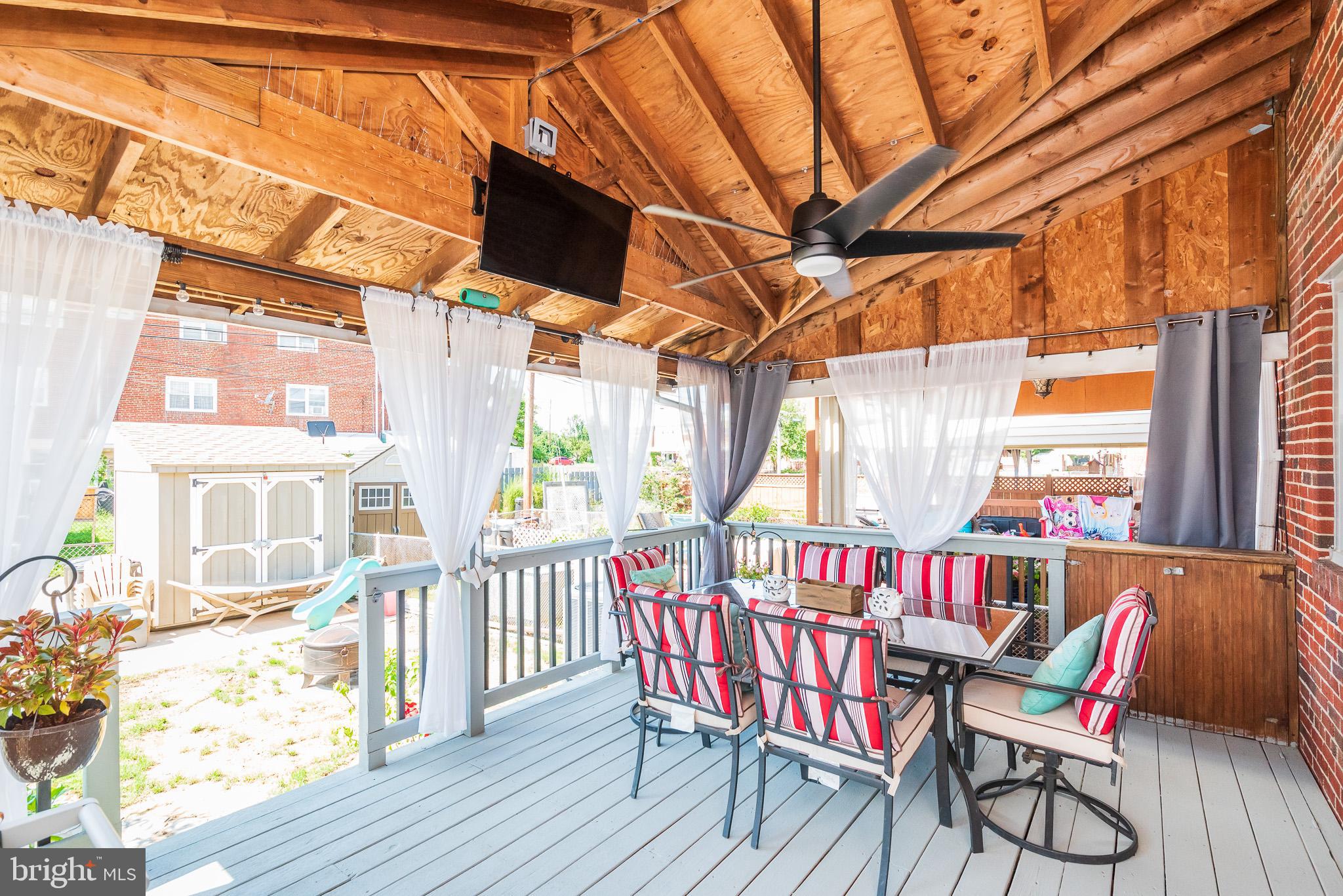 2207 Searles Road Baltimore, MD 21222 - Photo 1 of 44
