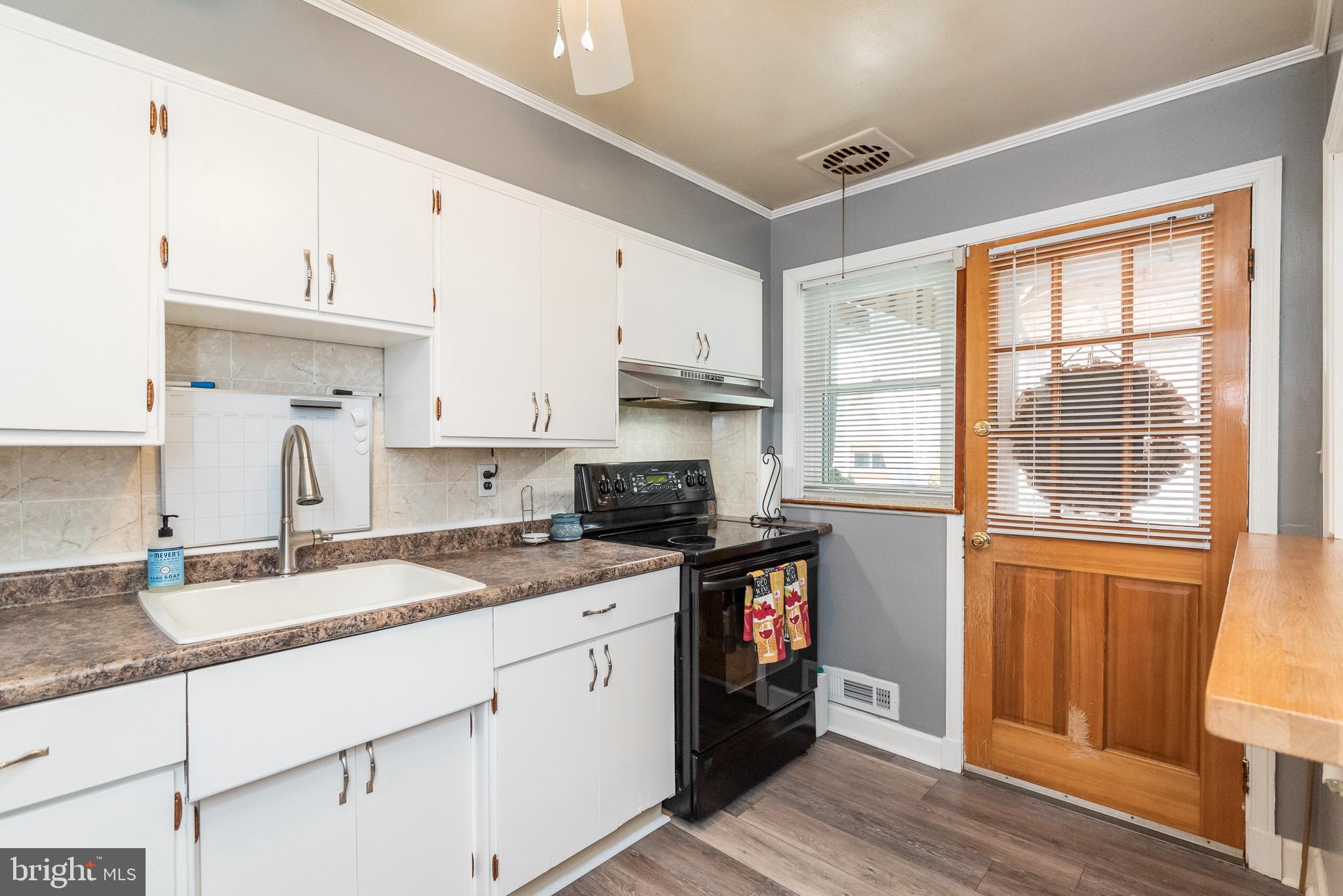 2207 Searles Road Baltimore, MD 21222 - Photo 15 of 44