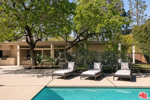 $2,750,000 | 5050 Andasol Avenue, Encino, CA 91316