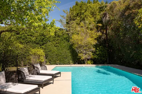 $2,750,000 | 5050 Andasol Avenue, Encino, CA 91316