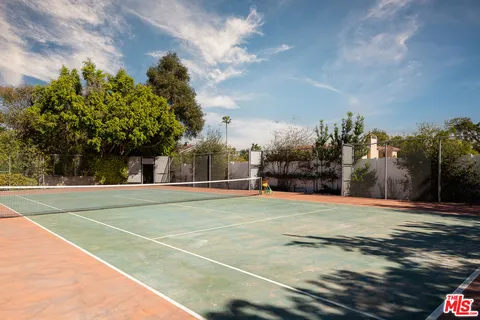 $2,750,000 | 5050 Andasol Avenue, Encino, CA 91316