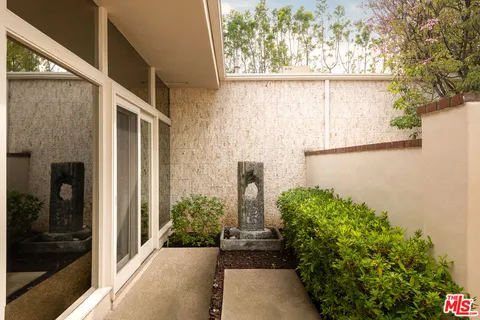 $2,750,000 | 5050 Andasol Avenue, Encino, CA 91316