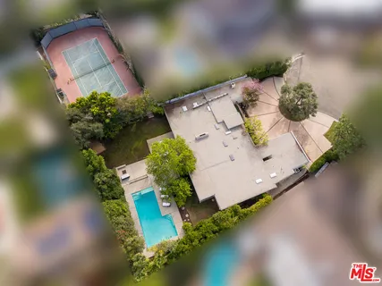 $2,750,000 | 5050 Andasol Avenue, Encino, CA 91316