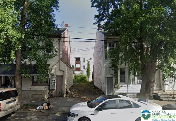 $12,500 | 627 West Allen Street, Allentown, PA 18102