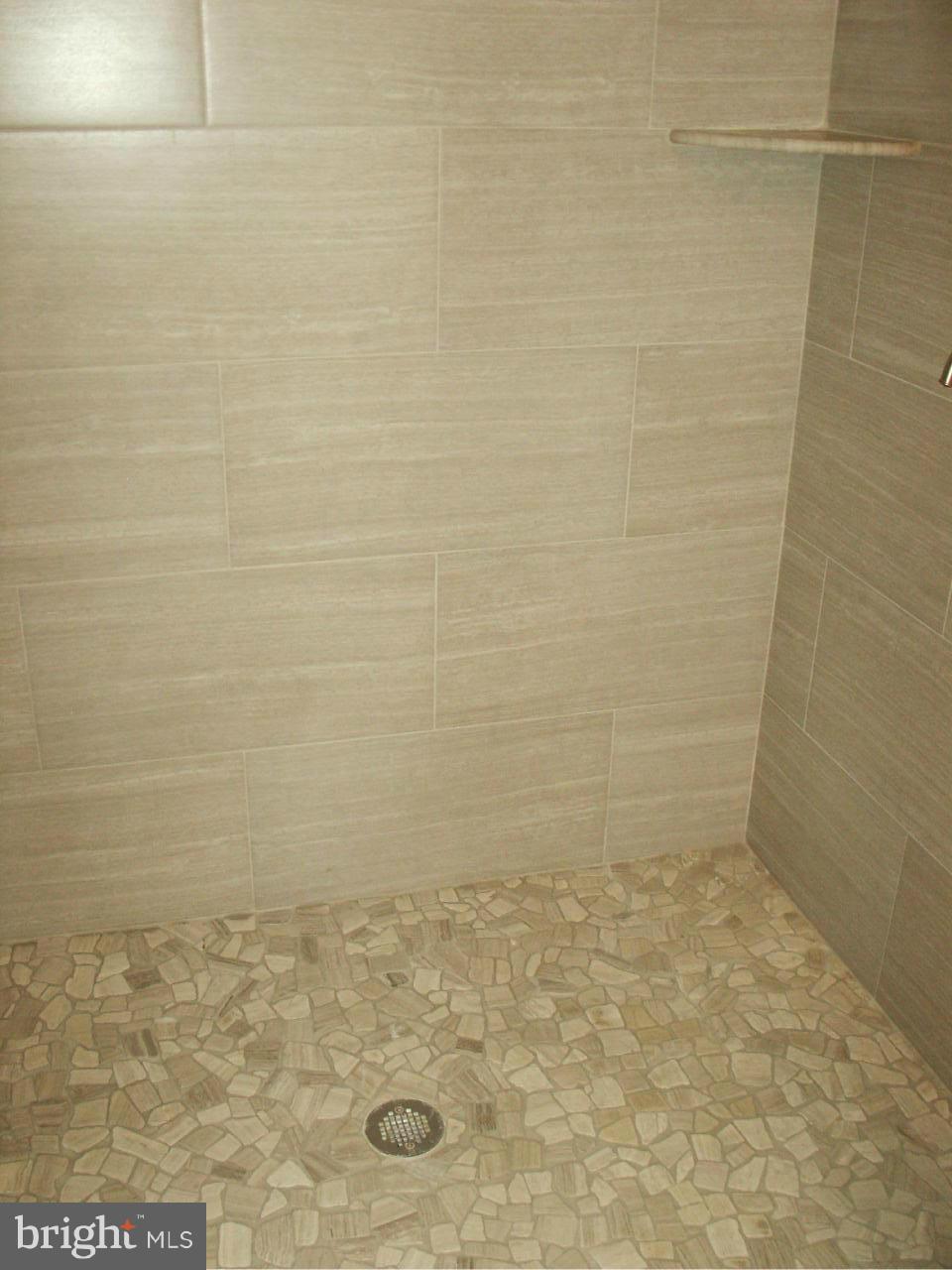 1114 Harvard Road Waldorf, MD 20602 - Photo 26 of 30 Bath (Master)