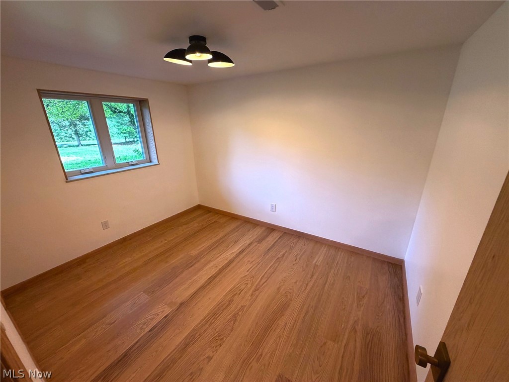3866 Woodthrush Road Akron, OH 44333 - Photo 20 of 32