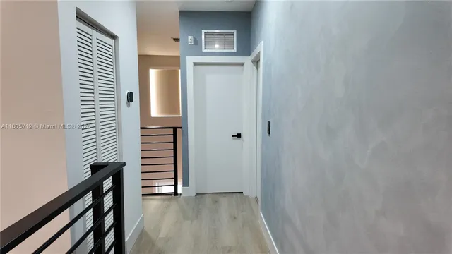 $797,500 | 7221 Northwest 103rd Path, Doral, FL 33178