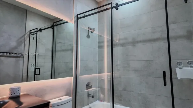 $797,500 | 7221 Northwest 103rd Path, Doral, FL 33178