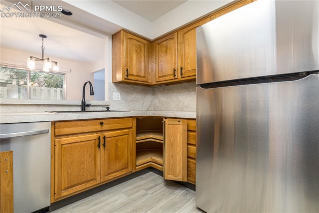 3330 Templeton Gap Road, Unit 37 Colorado Springs, CO 80907 - Photo 7 of 37 Main