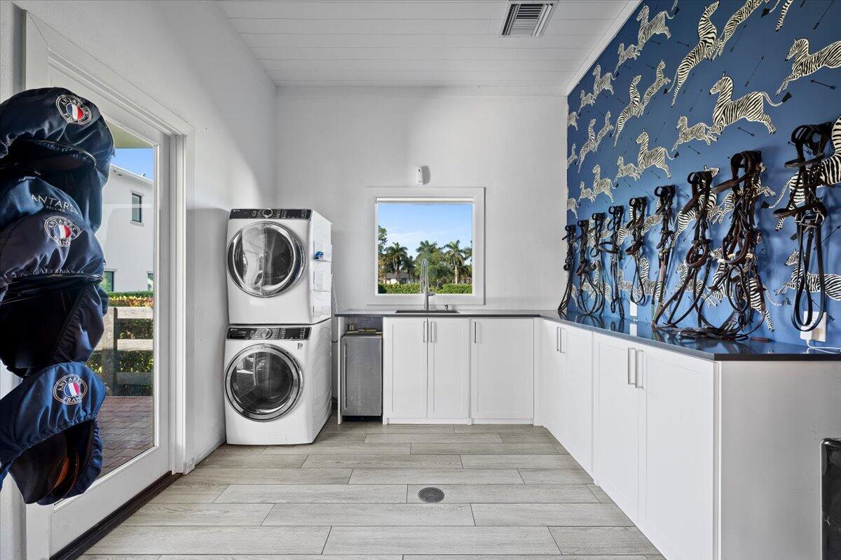 6209 Homeland Road Lake Worth, FL 33449 - Photo 34 of 50 086-LUX_5601