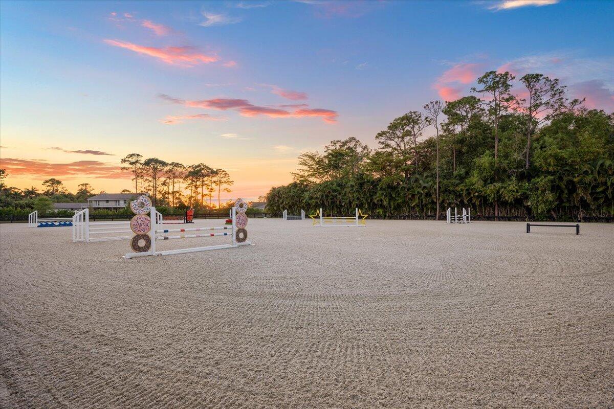 6209 Homeland Road Lake Worth, FL 33449 - Photo 43 of 50 136-LUX_5468