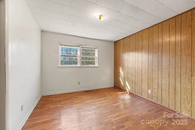 $300,000 | 3442 Lester Street, Conover, NC 28613