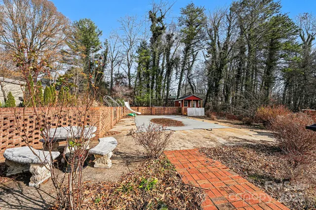 $300,000 | 3442 Lester Street, Conover, NC 28613