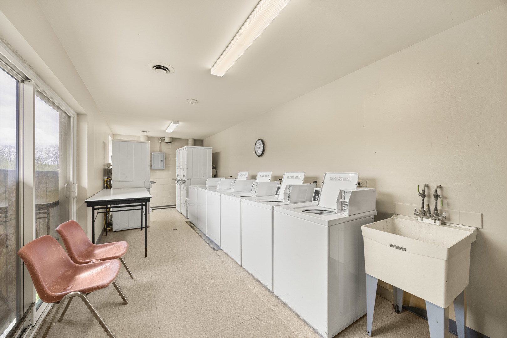 425 Walnut Creek Road, Unit 1608 Lisle, IL 60532 - Photo 18 of 22 Gallery Image 18
