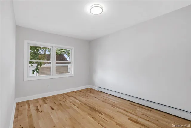 $899,000 | 1686 Rosalind Avenue, Elmont, NY 11003