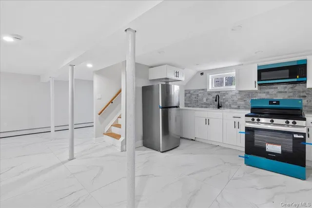 $899,000 | 1686 Rosalind Avenue, Elmont, NY 11003