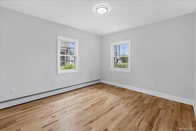 $899,000 | 1686 Rosalind Avenue, Elmont, NY 11003