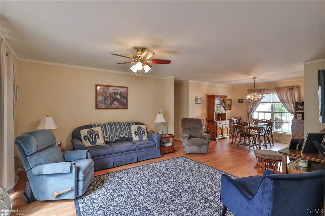 38 Abbey Road Easton, PA 18040 - Photo 2 of 20 Gallery Image 2
