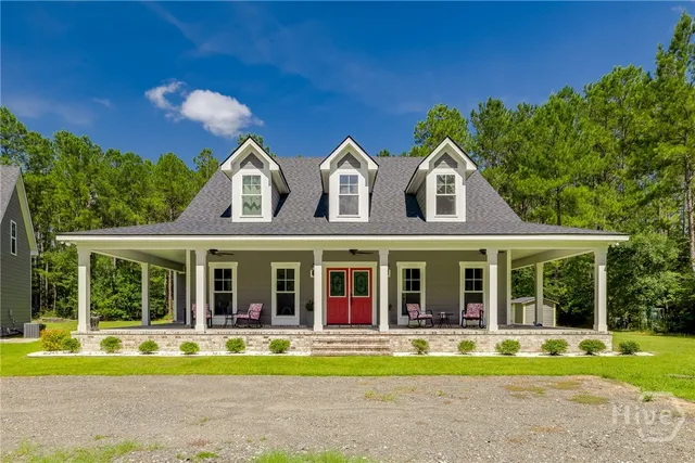$1,225,000 | 182 Old River Road, Bloomingdale, GA 31302
