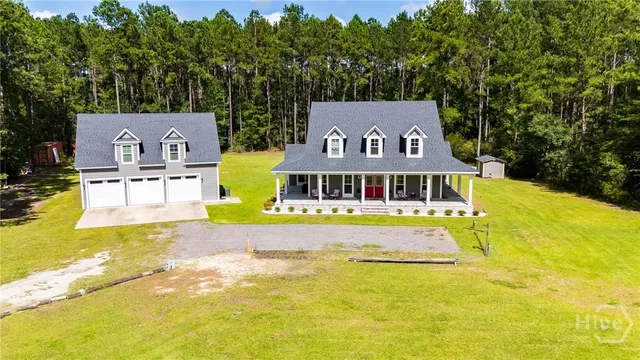 $1,225,000 | 182 Old River Road, Bloomingdale, GA 31302