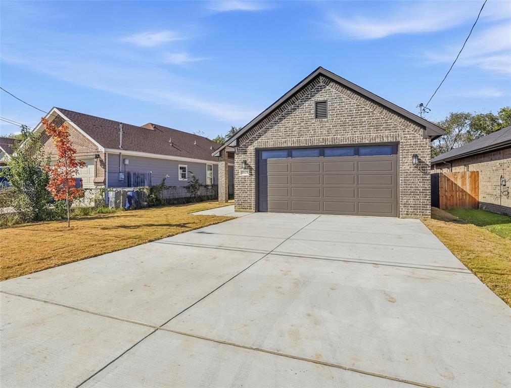 1815 Beauford Road Dallas, TX 75253 - Photo 3 of 35