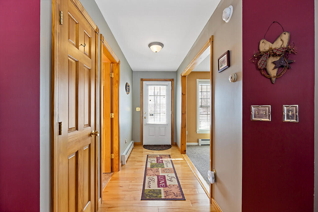 53 Mathews Avenue Waterville, ME 04901 - Photo 32 of 74
