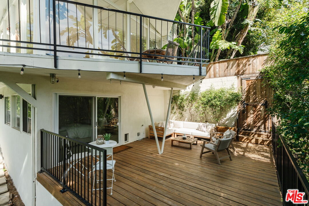 7229 Senalda Road Los Angeles, CA 90068 - Photo 23 of 33