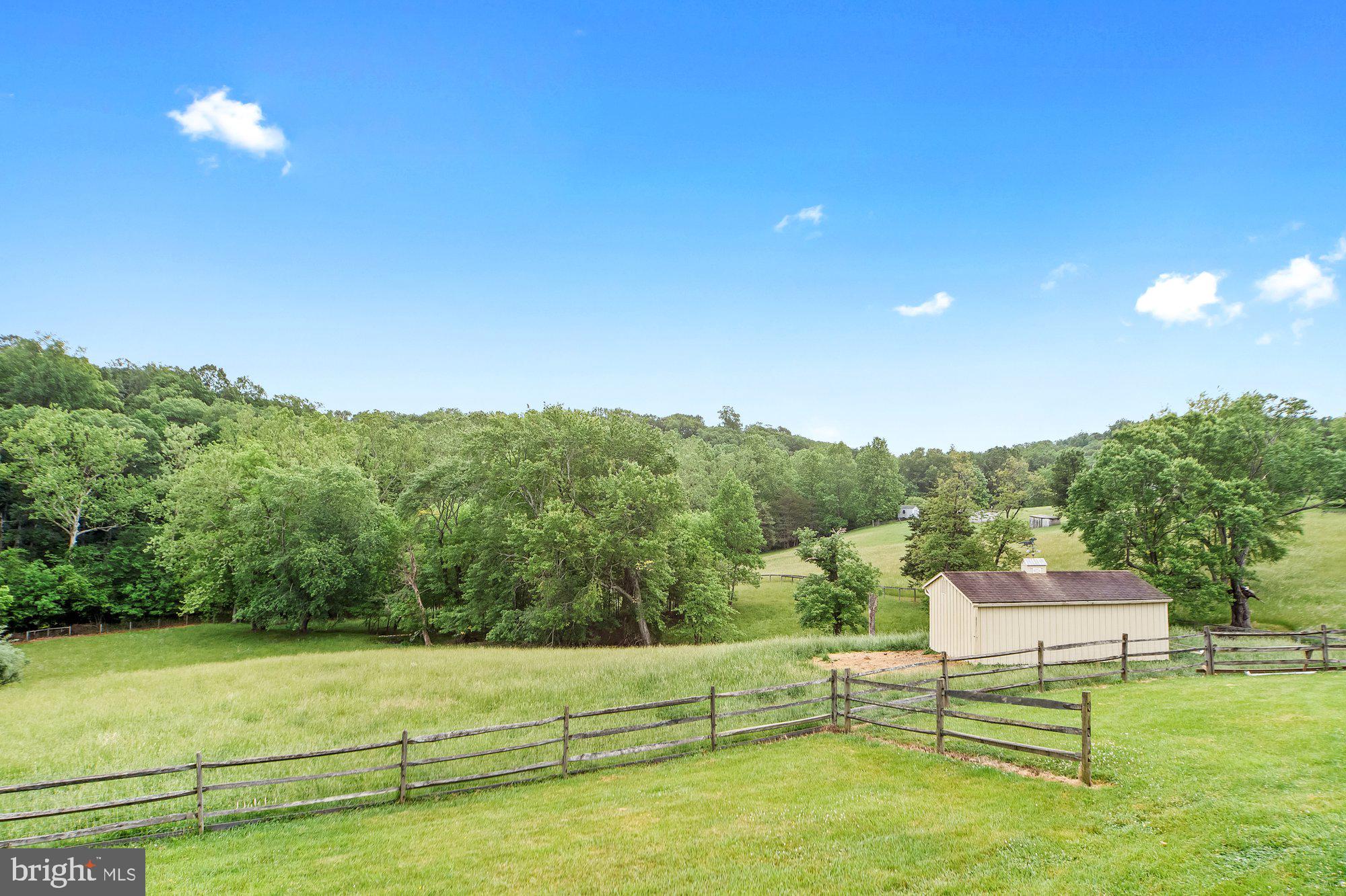 21772 Watson Road Leesburg, VA 20175 - Photo 27 of 31 Gallery Image 27