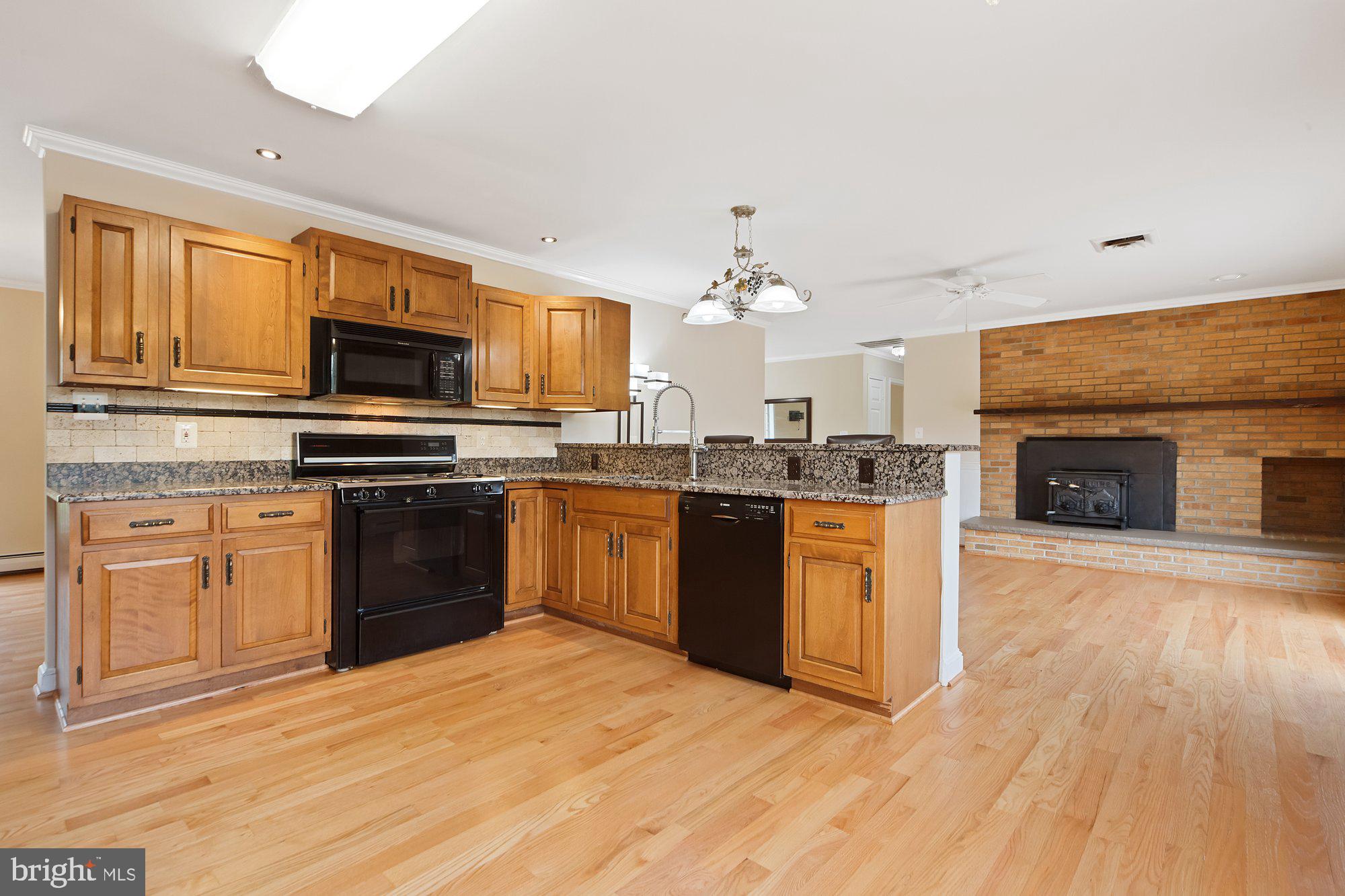 21772 Watson Road Leesburg, VA 20175 - Photo 7 of 31 Gallery Image 7