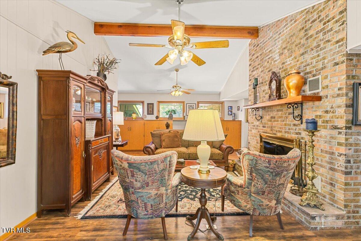112 Spruce Street Greeneville, TN 37745 - Photo 25 of 102 083-128A8698