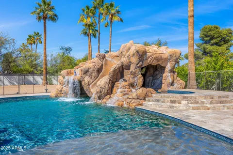 $3,750,000 | 5838 East Berneil Lane, Paradise Valley, AZ 85253