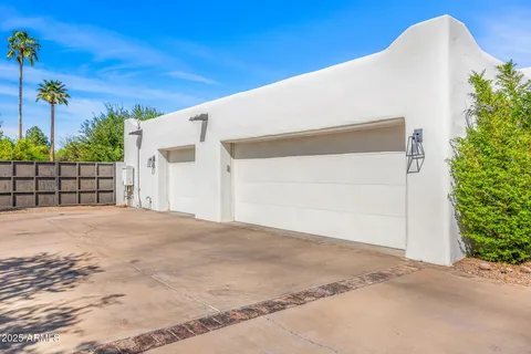 $3,750,000 | 5838 East Berneil Lane, Paradise Valley, AZ 85253
