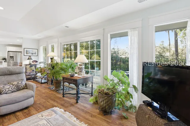$799,000 | 18 Timber Lane, Hilton Head Island, SC 29926