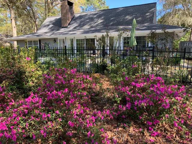 $799,000 | 18 Timber Lane, Hilton Head Island, SC 29926