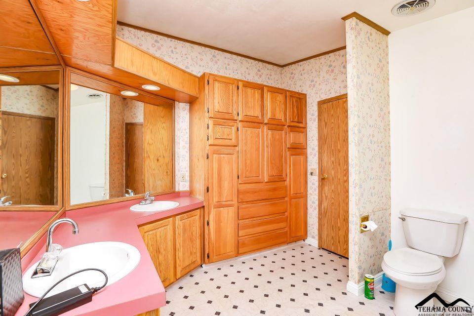 4933 Pinehurst Road Anderson, CA 96007 - Photo 34 of 45