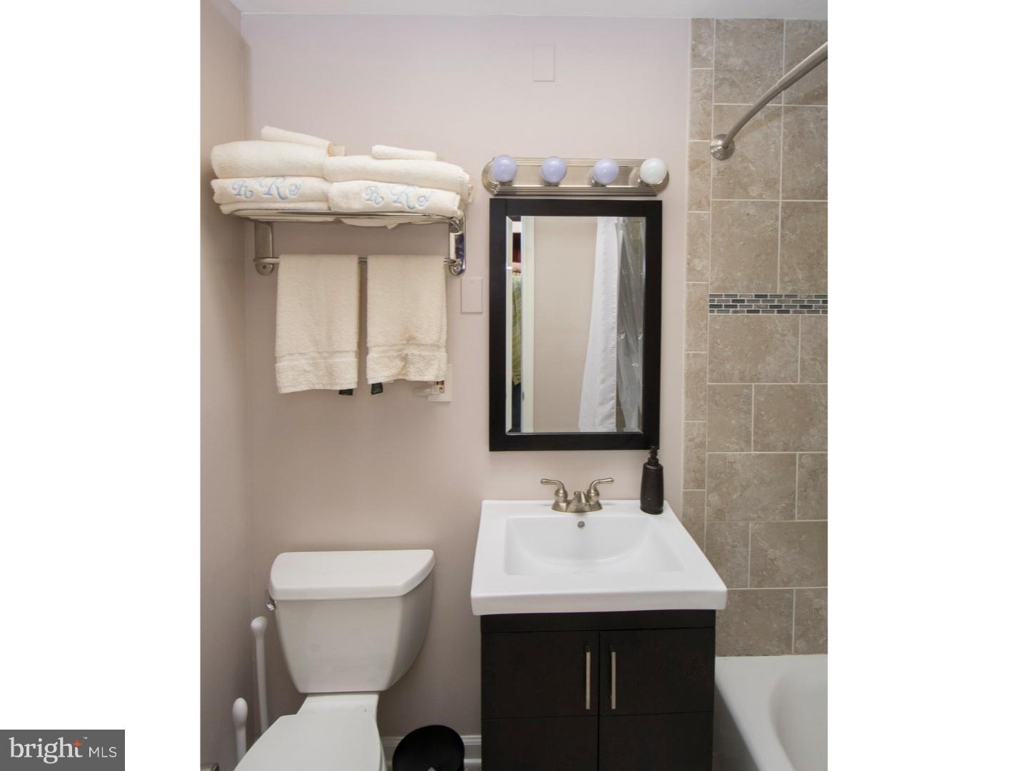 3330 Morning Glory Road Philadelphia, PA 19154 - Photo 13 of 25