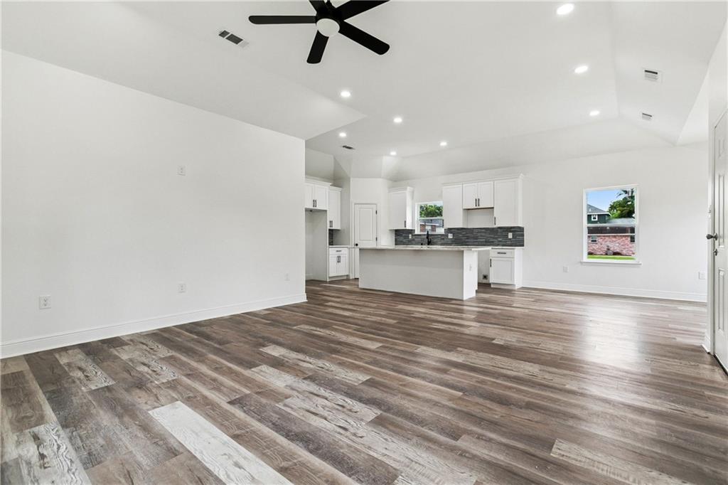 1901 Mathis Avenue Harvey, LA 70058 - Photo 3 of 16