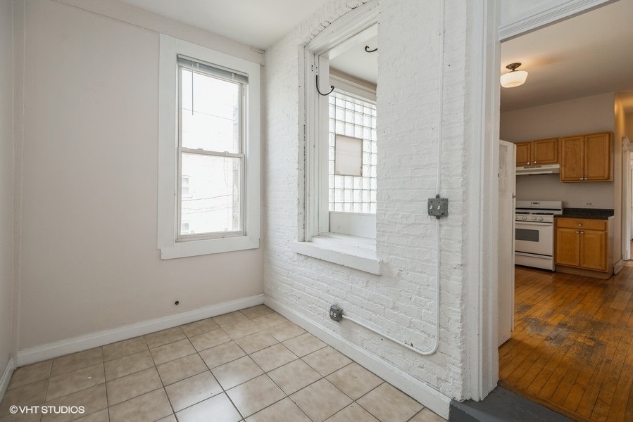 2135 West Division Street, Unit 2R Chicago, IL 60622 - Photo 5 of 10
