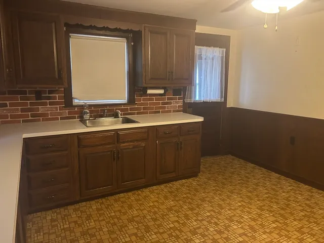 $1,675 | 57 South Street, Unit 1, Leominster, MA 01453