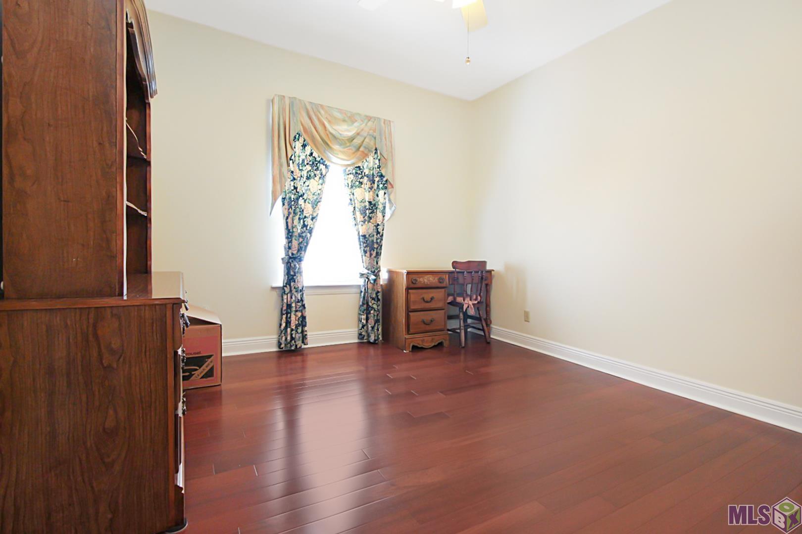 6910 South Fieldgate Court Baton Rouge, LA 70808 - Photo 14 of 28 Gallery Image 14