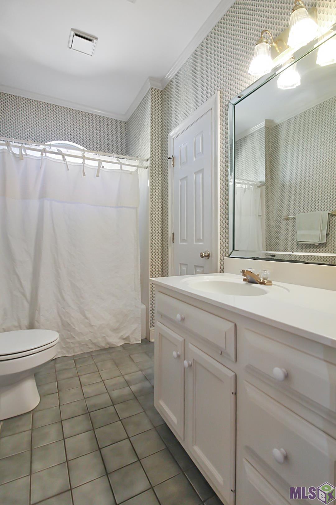6910 South Fieldgate Court Baton Rouge, LA 70808 - Photo 16 of 28 Gallery Image 16
