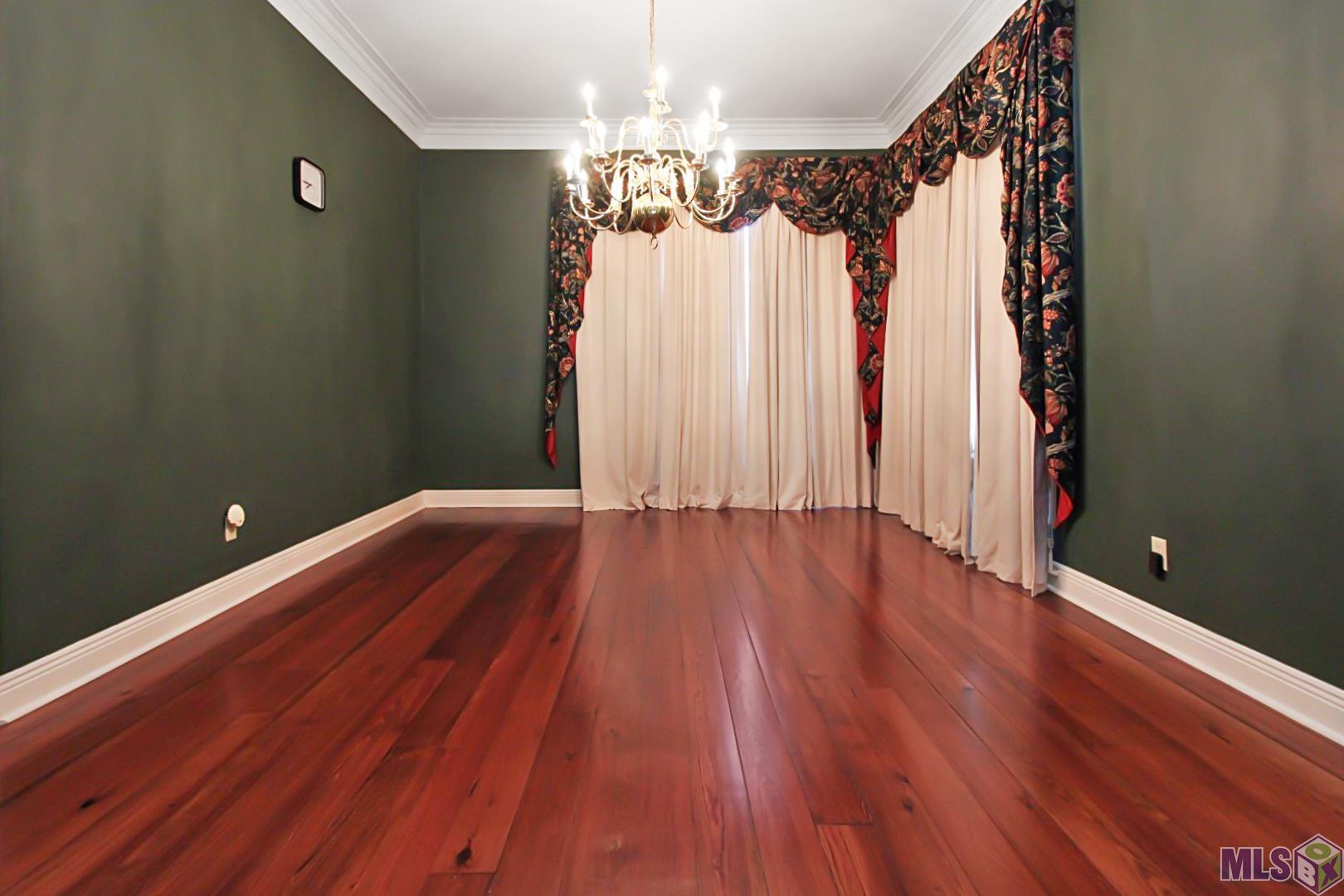 6910 South Fieldgate Court Baton Rouge, LA 70808 - Photo 4 of 28 Gallery Image 4
