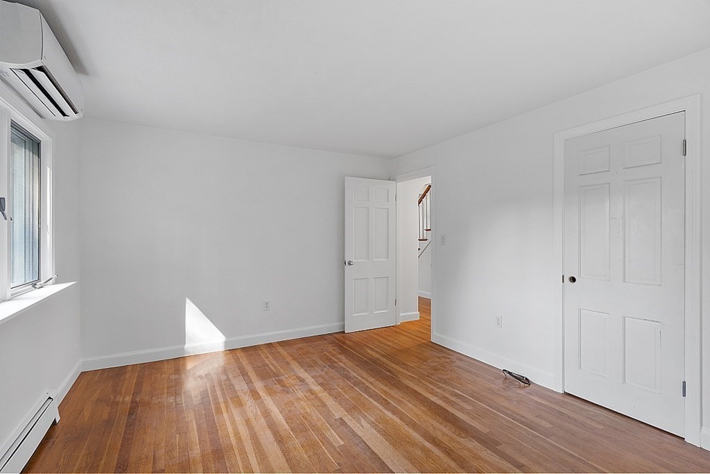 37 Skelton Road Burlington, MA 01803 - Photo 13 of 40 Gallery Image 13