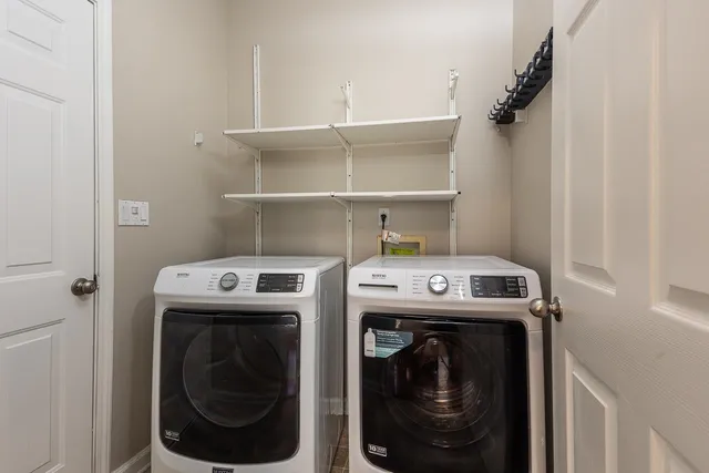 $389,000 | 1243 Island Harbor Drive, Memphis, TN 38103