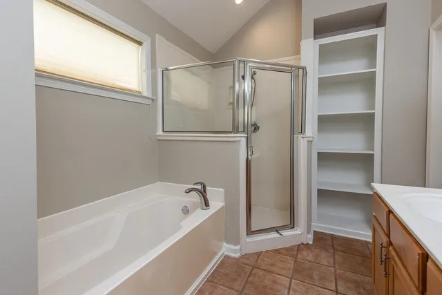 $389,000 | 1243 Island Harbor Drive, Memphis, TN 38103